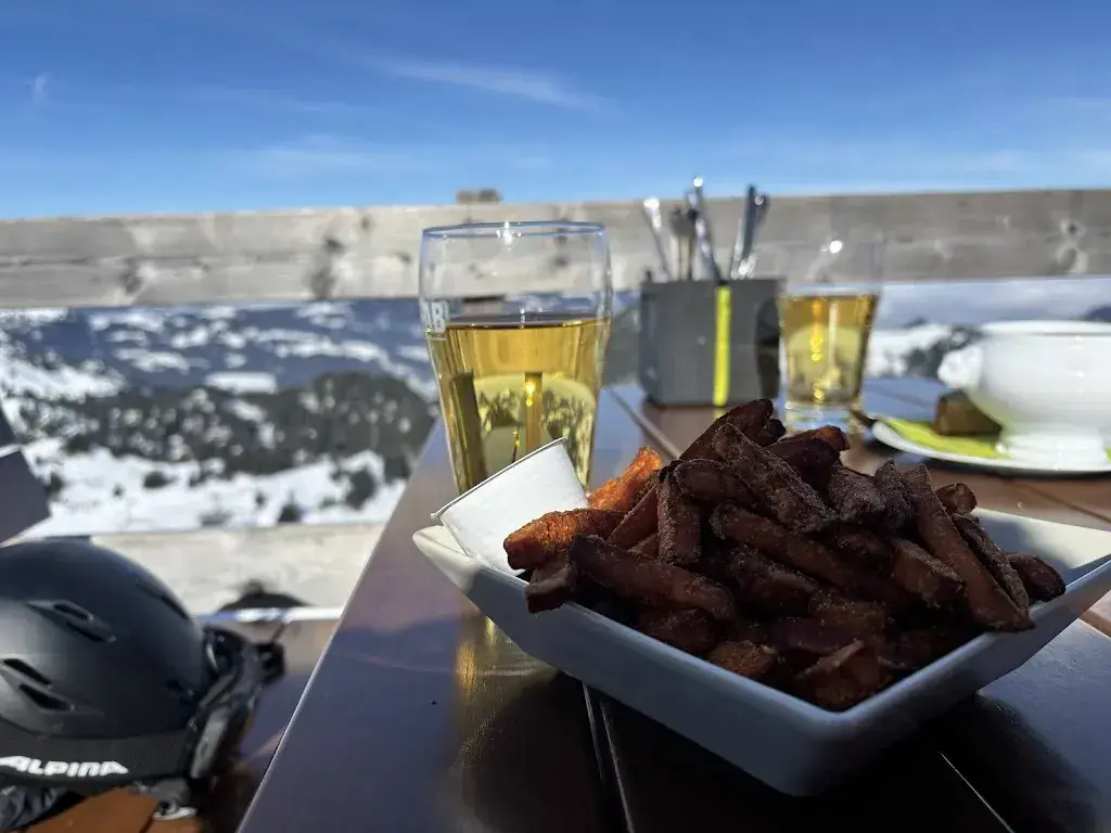 Patrick Schuster_Wildä Maa_Oberiberg_avis