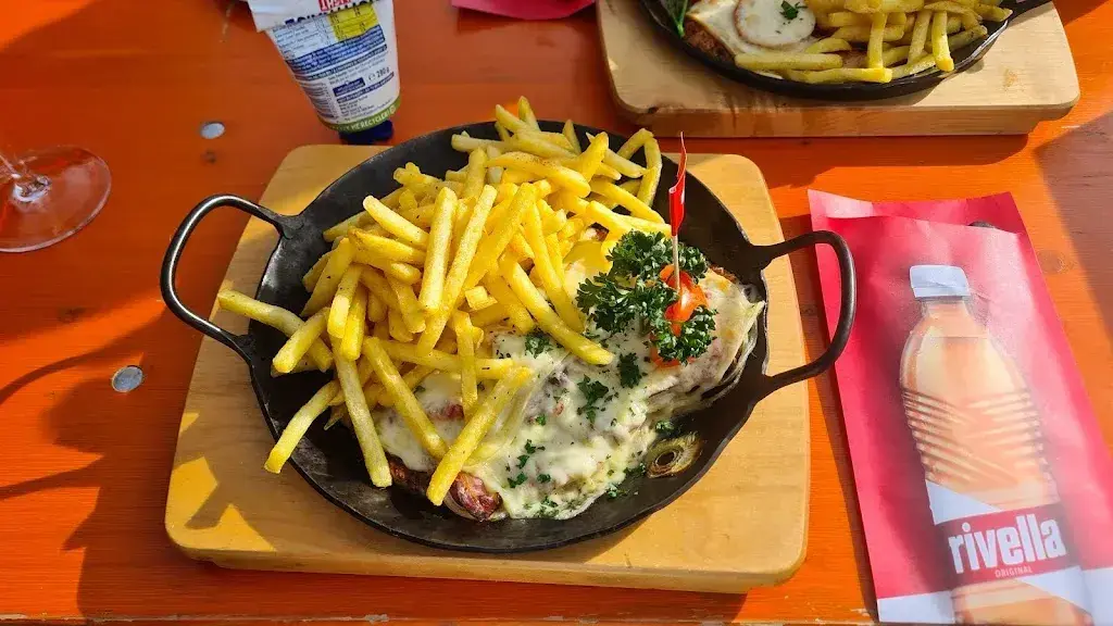 Menu_Sonnenhütte Ibergeregg - Mythenregion_Oberiberg_image_4