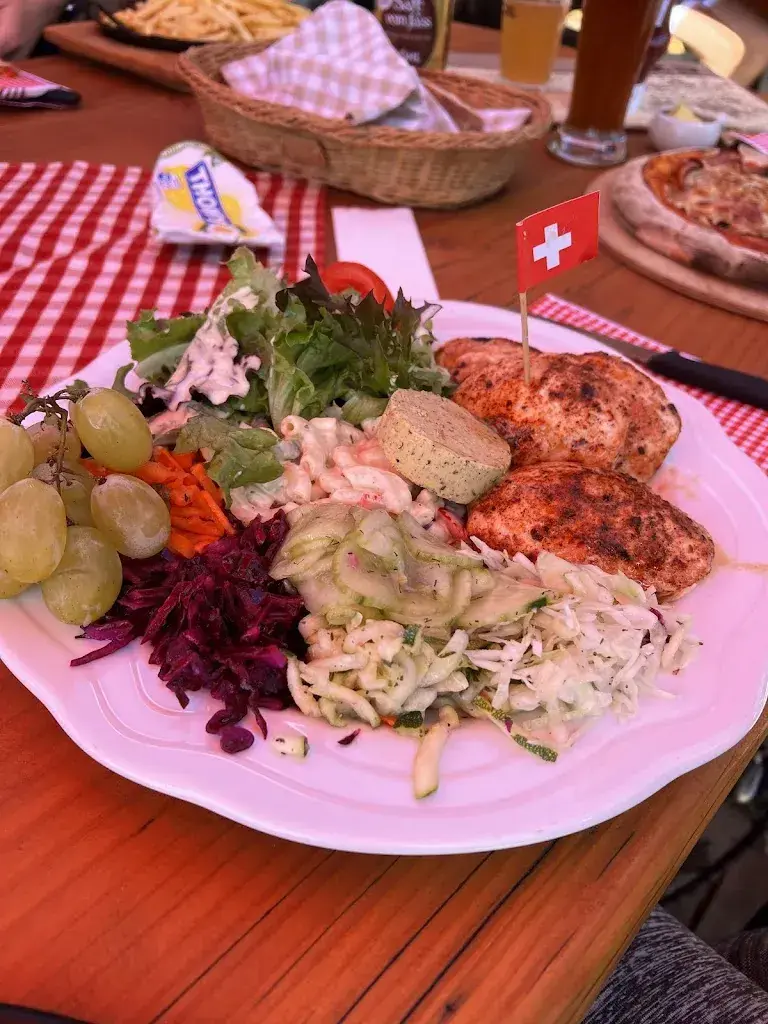 Tobias Temmen_Sonnenhütte Ibergeregg - Mythenregion_Oberiberg_review