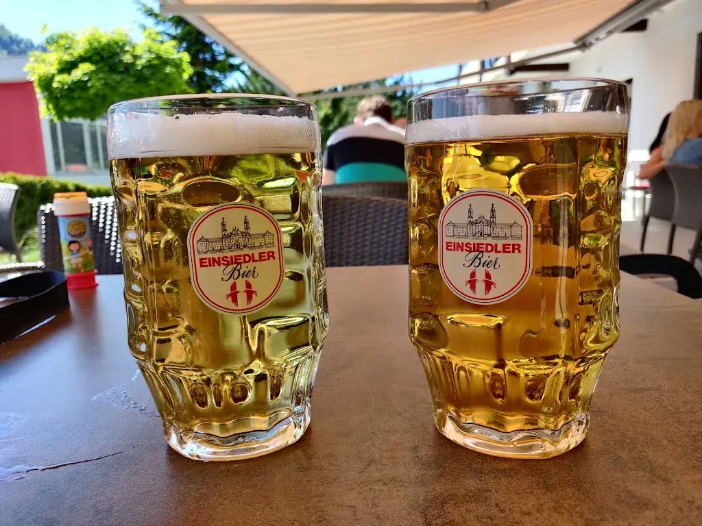 Café Turm GmbH restaurant à Rothenthurm