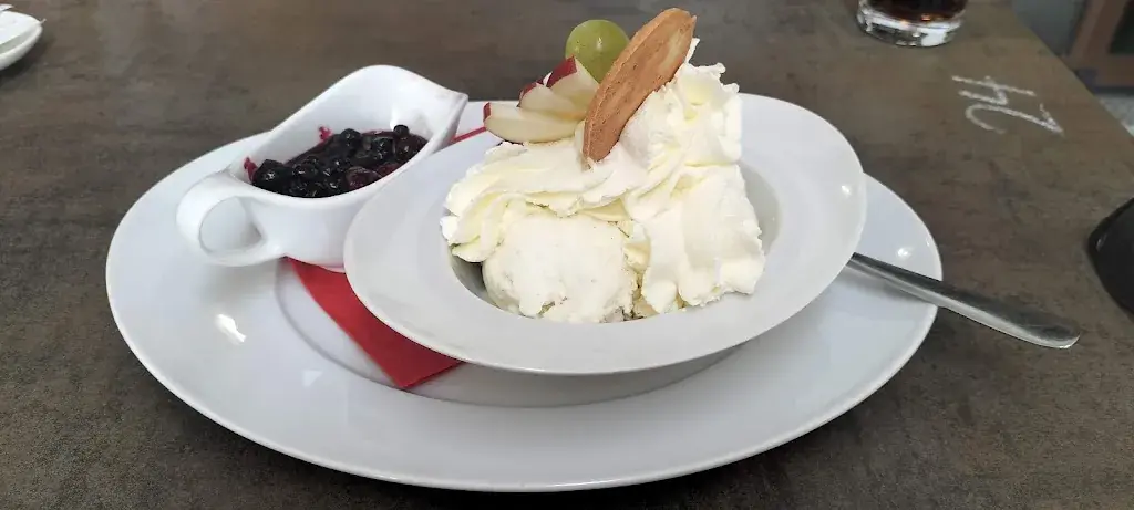 Menu_Café Turm GmbH_Rothenthurm_image_9