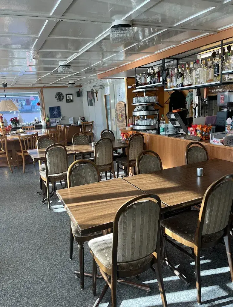 Sophia Meier_Restaurant Adler_Rothenthurm_review