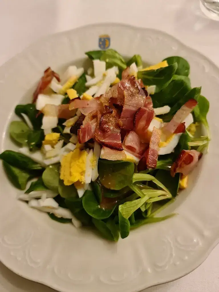 Menu_Hotel-Restaurant Eierhals Royal_Morgarten_image_8