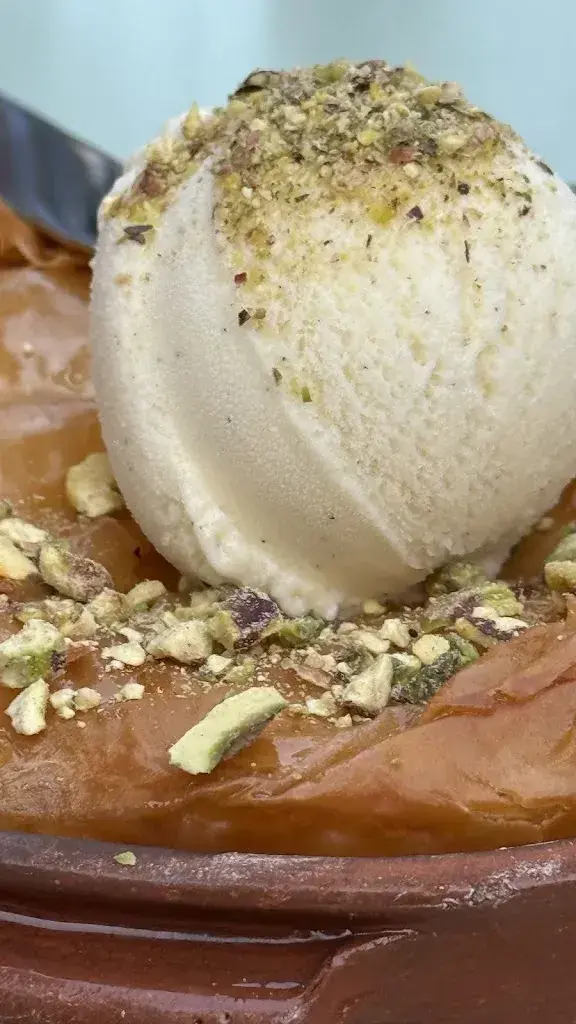 Jonas Andersson_MAZI im Morgarten_Zürich_review