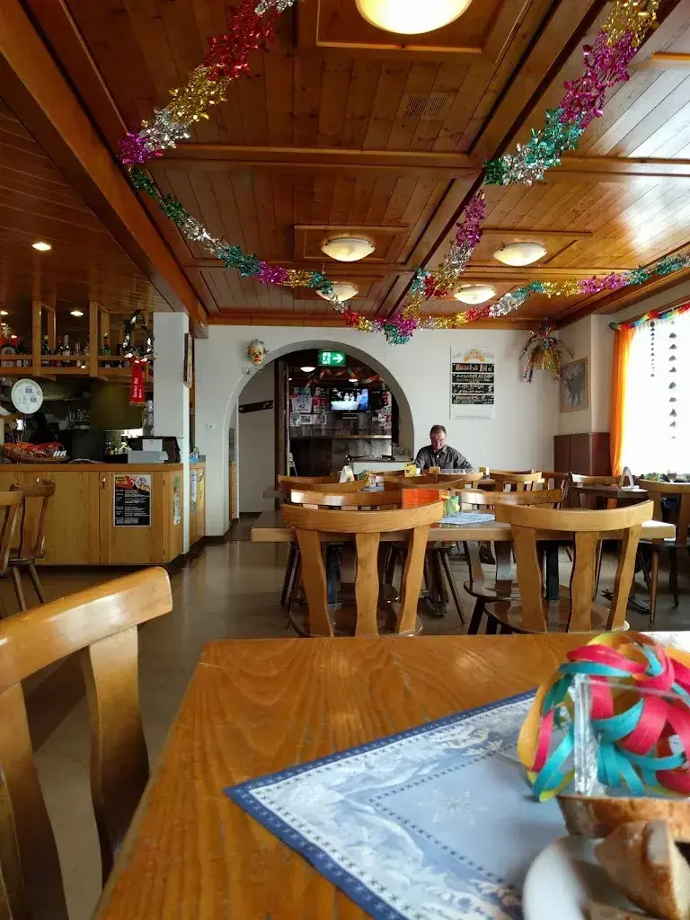 Rolf Marti_Hirschen_Sattel_review