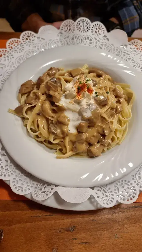 Maria K_Hirschen_Sattel_review