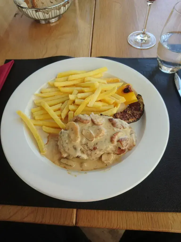 Menu_Husmatt Restaurant Pizzeria da Seriana & Maurizio_Steinen_image_5