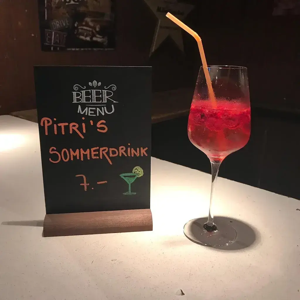 Pub Pöstli restaurante en Steinen