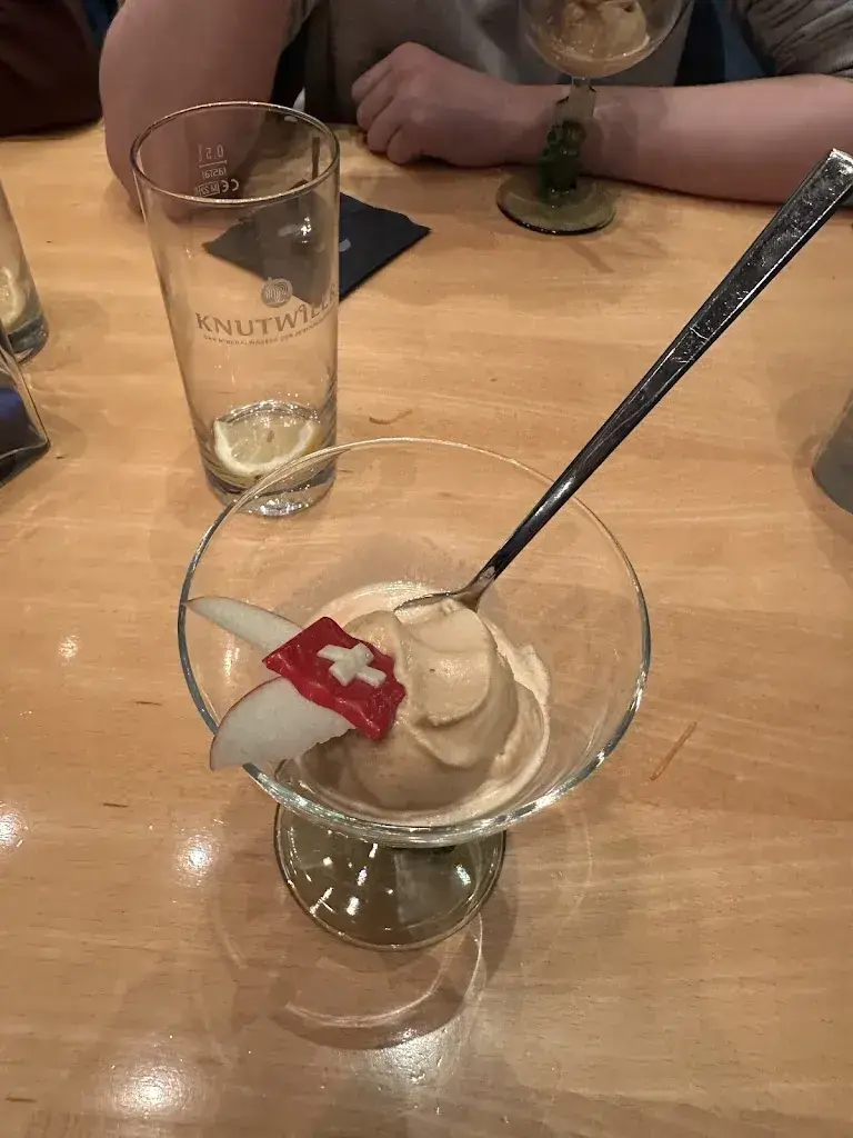 Simon Heinzer_Restaurant MythenForum_Schwyz_review