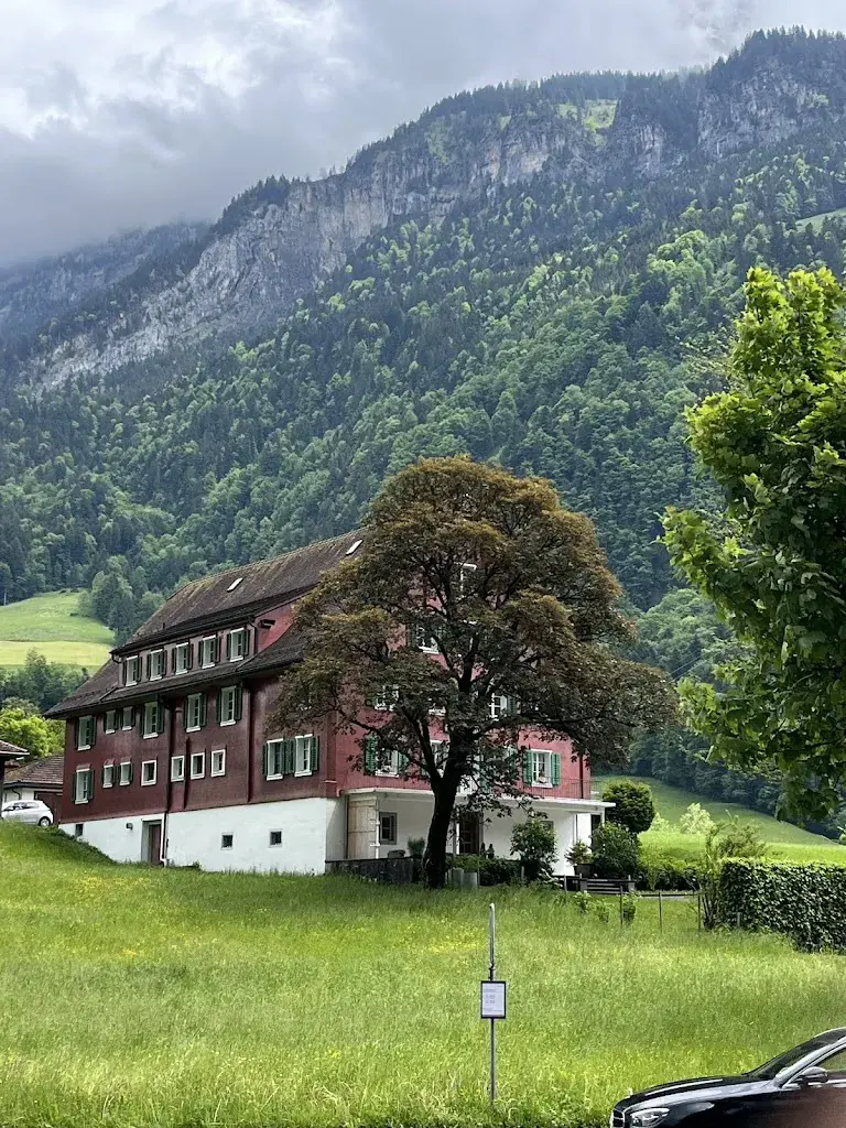 Sabina Funk_Wirtschaft Grafenort_Grafenort_review