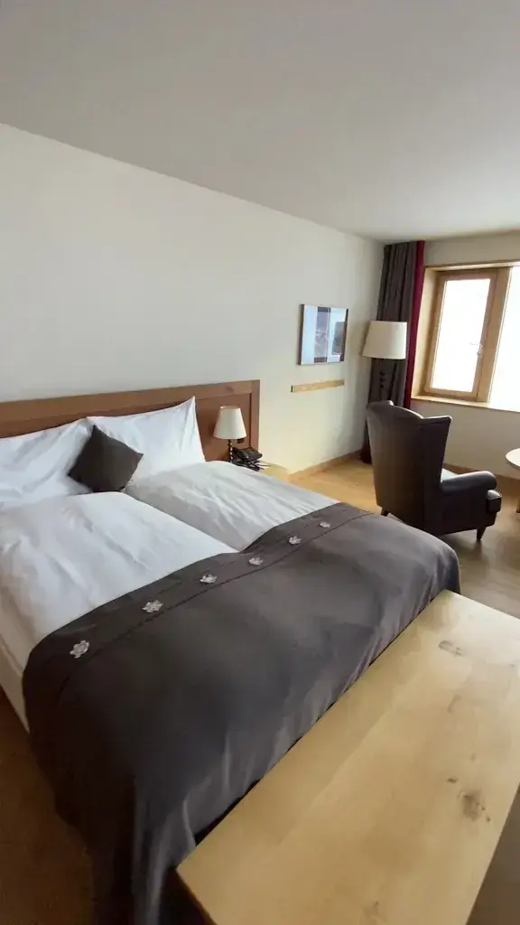 firestonee_Frutt Mountain Resort_Kerns_avis