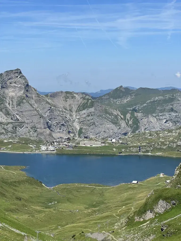 Corina Liubinschi_Frutt Mountain Resort_Kerns_avis