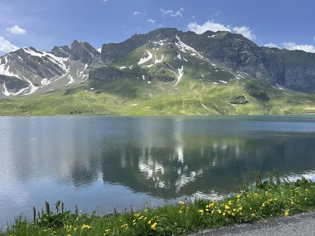 Derya R_Berggasthaus Tannalp_Kerns_review