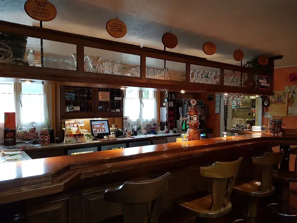 Essen In_Café alte Post_Giswil_avis