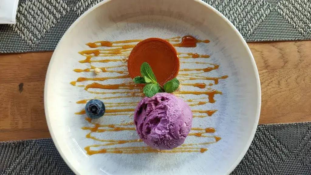 Zehnfinger- Faultier_Ria’s Best Restaurant_Ostermundigen_recensione