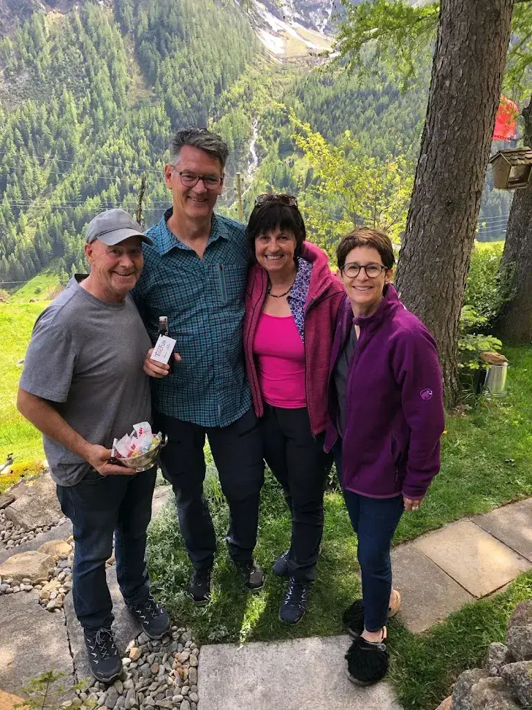 Bruno Wipfli_Tisch26_Beckenried_review