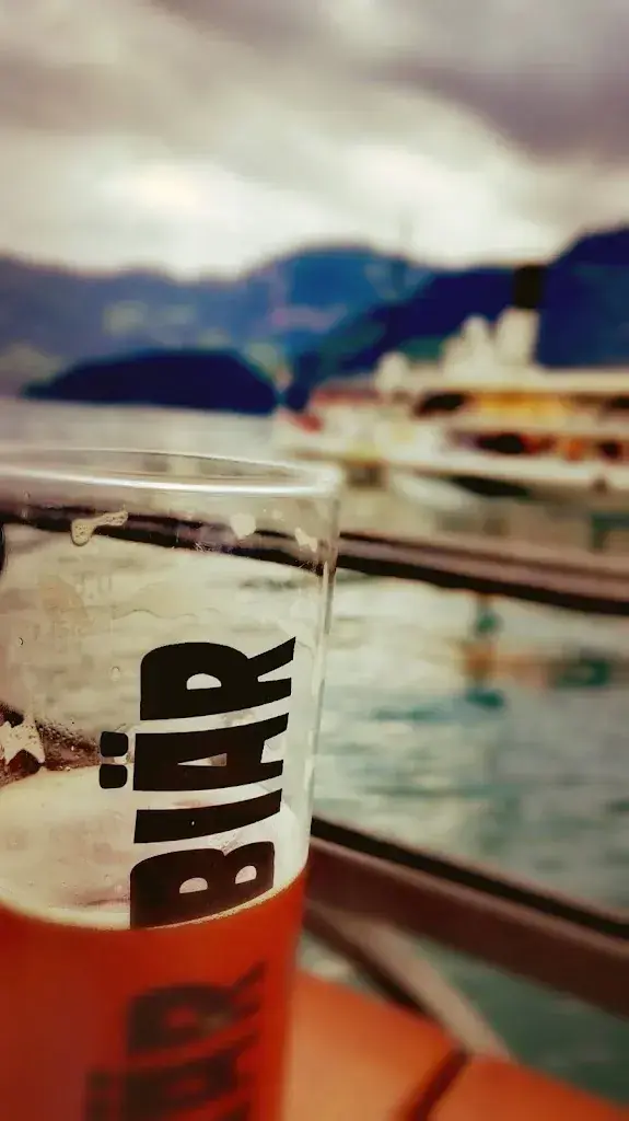 Menu_Biergarten am See, Lussi Tavola AG_Schweiz_immagine_6