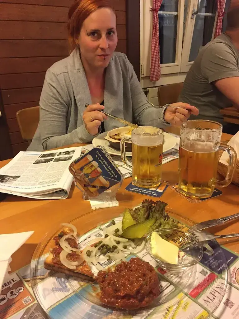 Jakub Smejkal_Chalet Seefeld_Buochs_avis