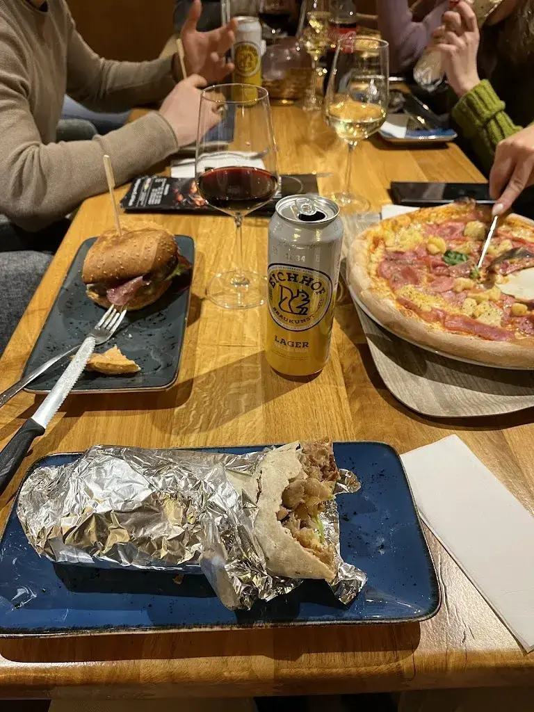 Menu_Pizza Buoni_Buochs_image_9