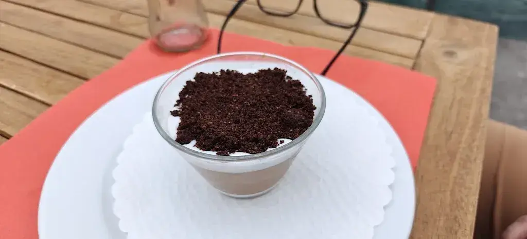 Jouni Airplane Video's_Restaurant - B&B 