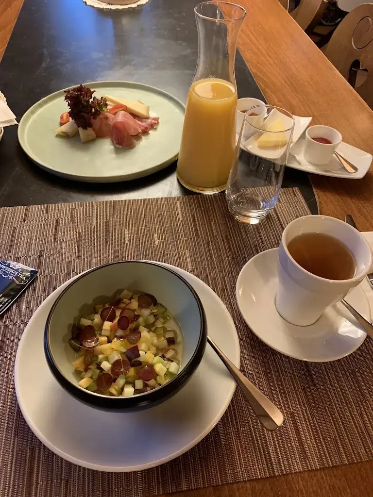 Gasthaus zum Kreuz, Dallenwil restaurant à Dallenwil