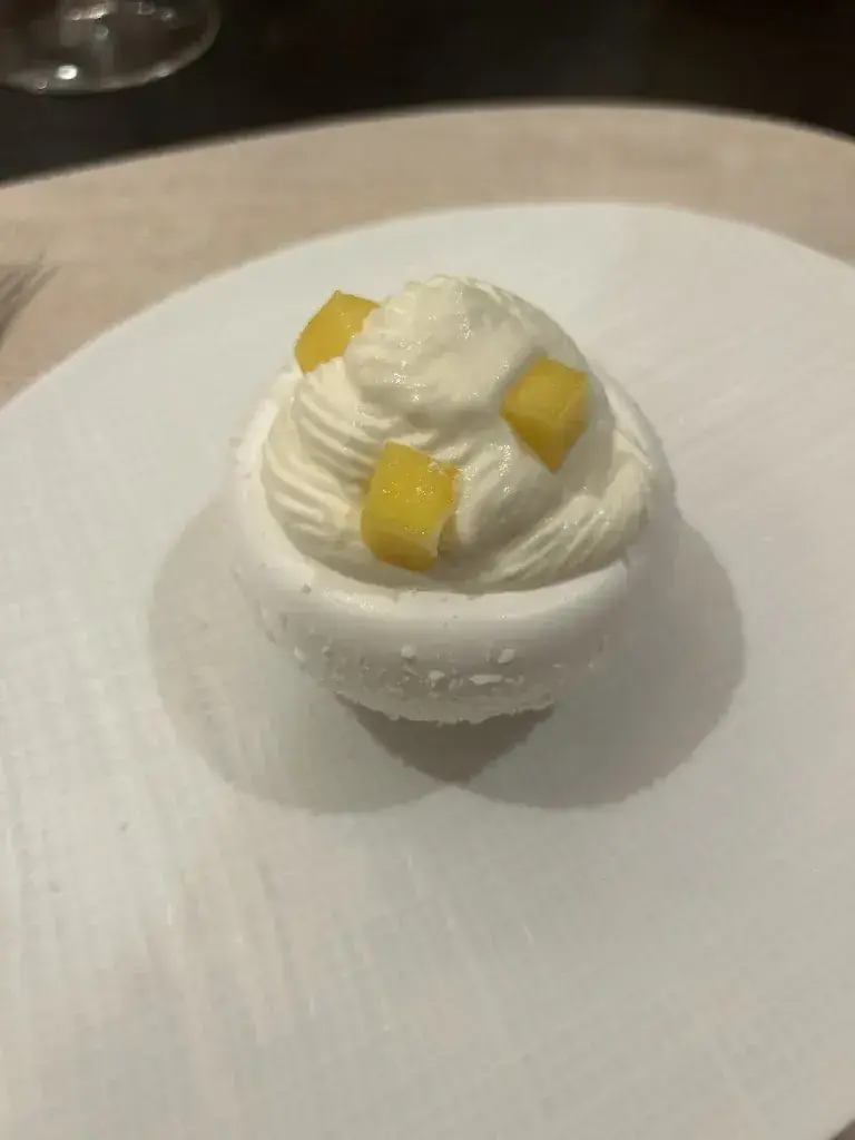 Ashley Benuck_Verbena Restaurant & Bar_Ennetbürgen_avis