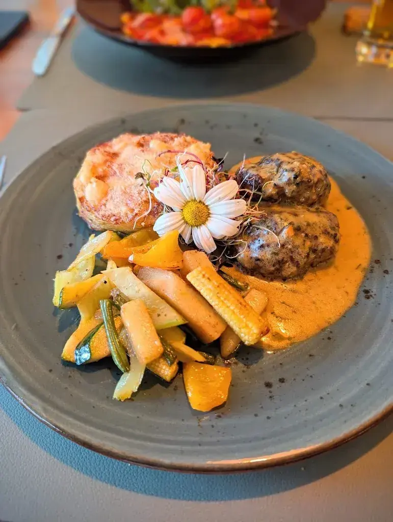 Med Alex_Zum Beck_Stansstad_review