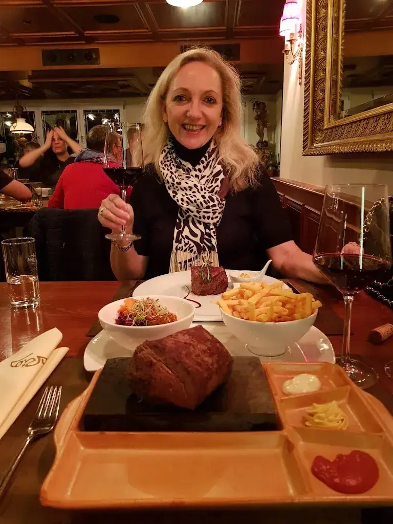 Marlon Merwin_Restaurant Schützen_Stansstad_avis