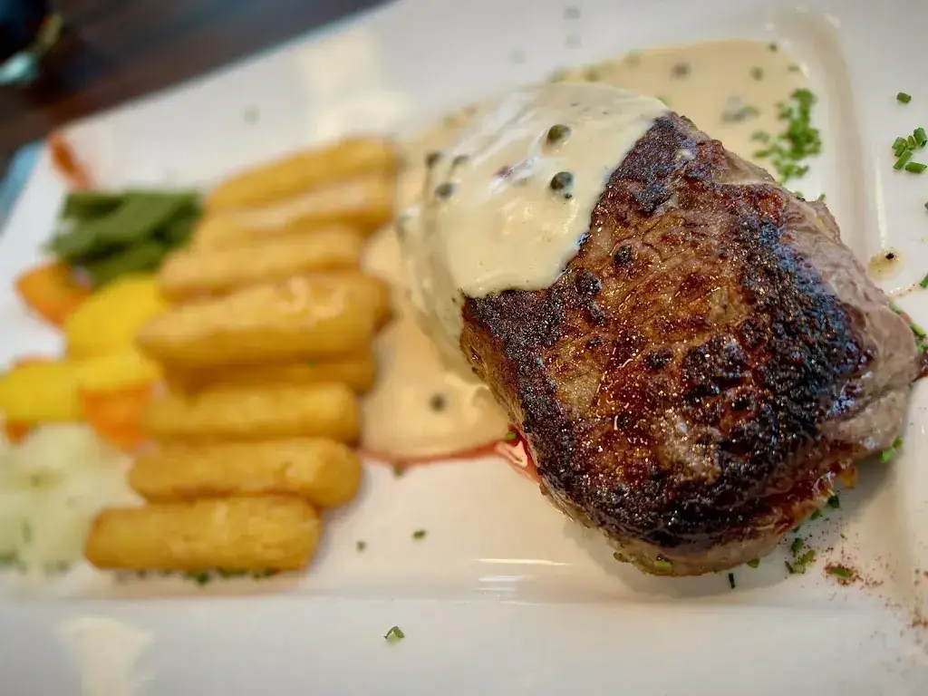 Bruno Raffa_Hotel-Restaurant Eintracht AG_Oberdorf_recensione