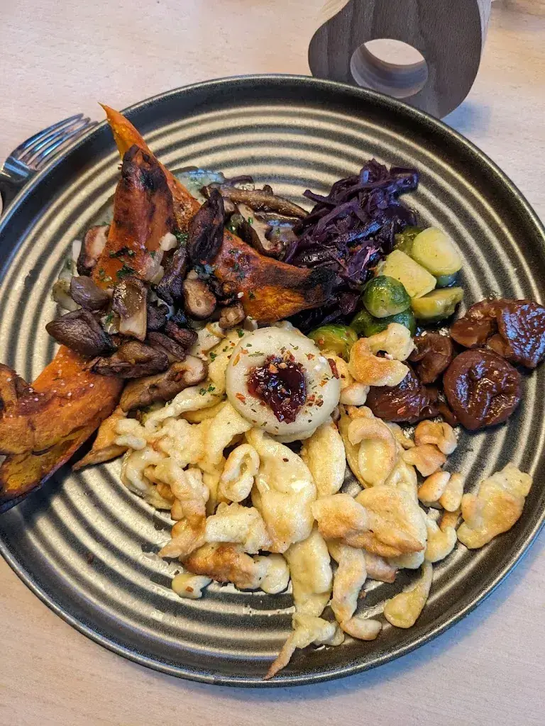 Claire Stamborski_Hotel Alpina Einhorn_Wolfenschiessen_review