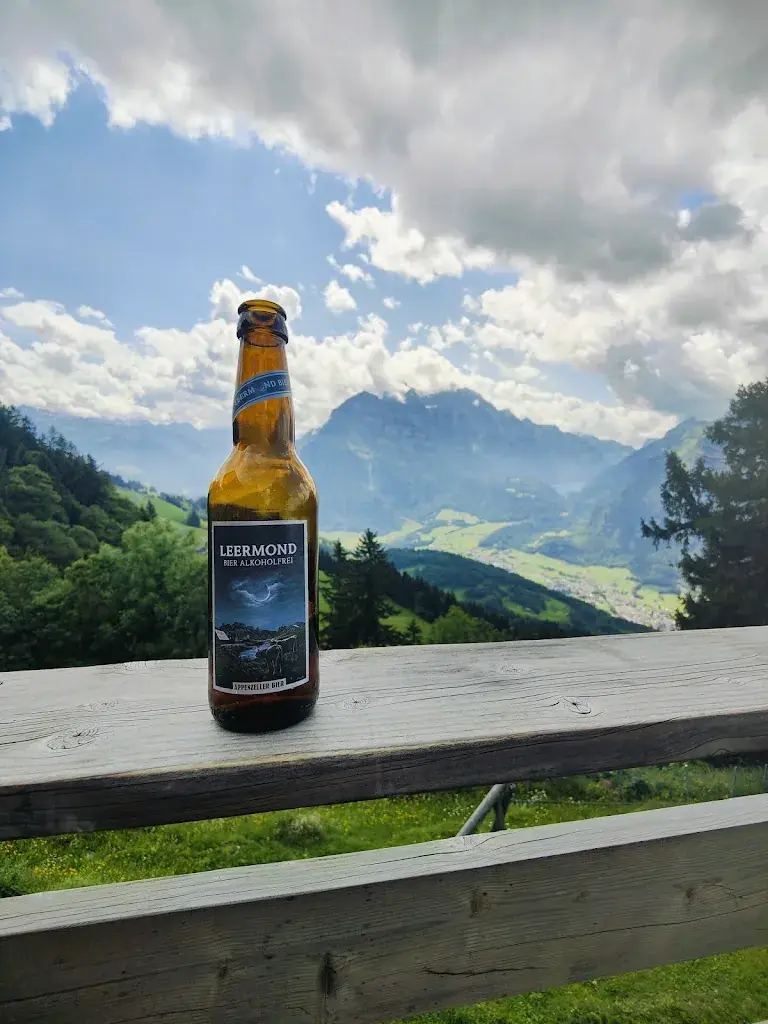 Mateusz Kuczynski_Naturfreundehaus Fronalp_Mollis_recensione