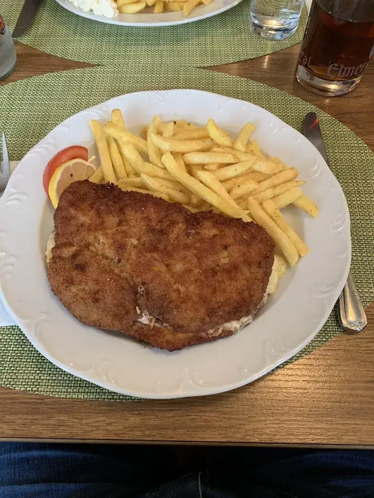 Urs Sahli _Glarnerstübli Mexican Pop-Up_Glarus_review