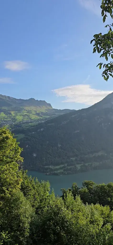 Liebe Grace Ji_Hotel Café Seeblick_Filzbach_avis