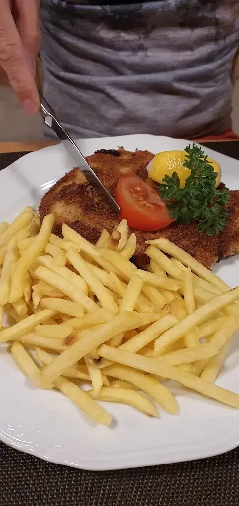 Irina Shalajeva_Hotel Restaurant Adler_Linthal_review