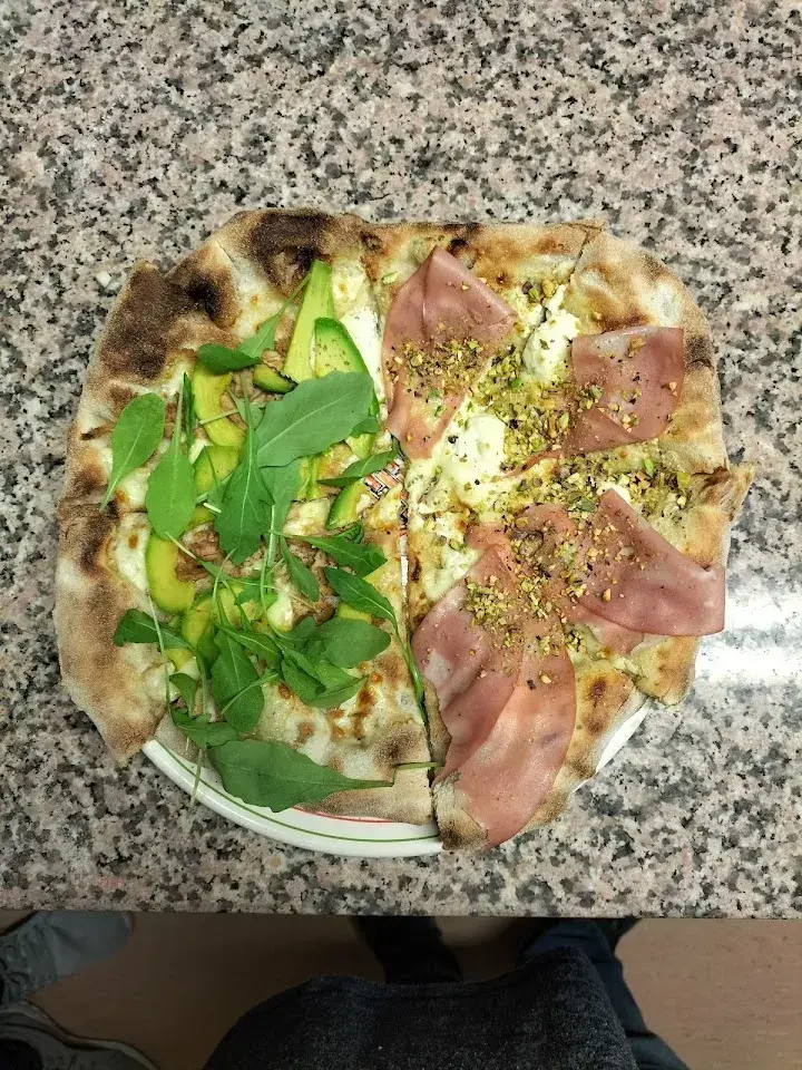 Menu_Pizzakurier Nord_Niederurnen_image_9