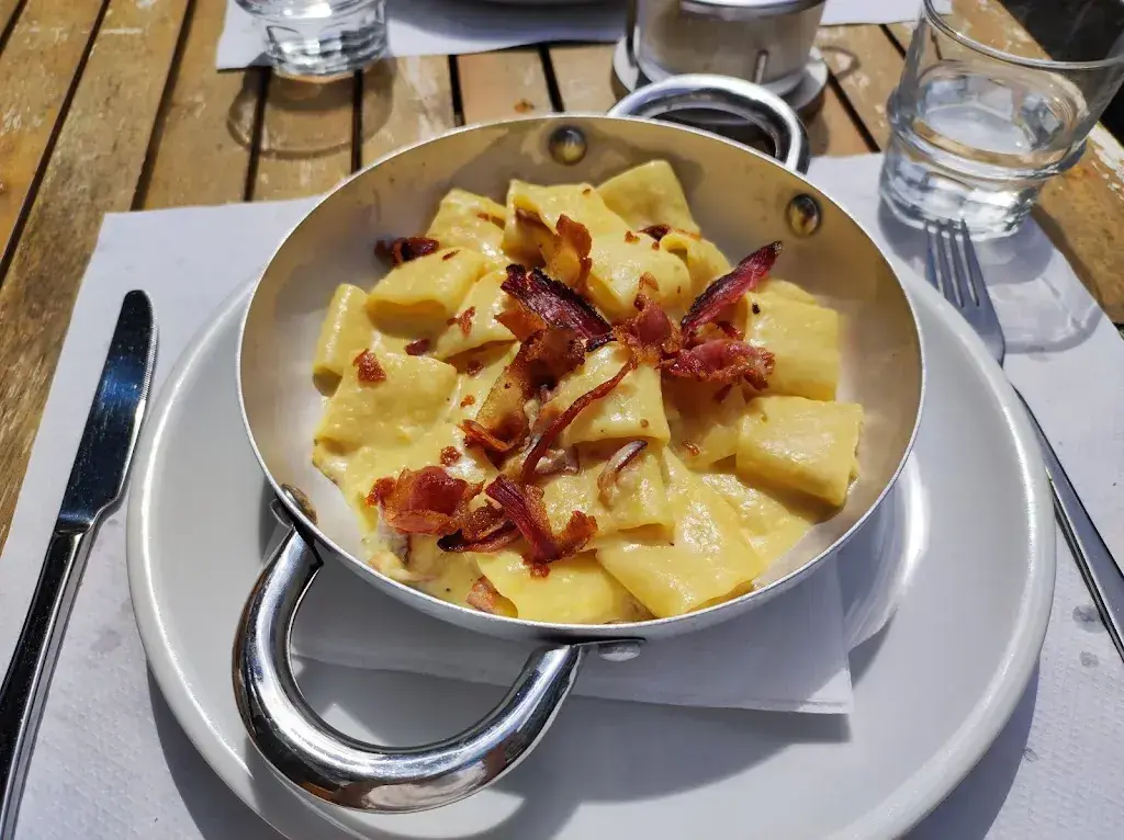 Nefarian_bottega ventisei_Glarus_avis