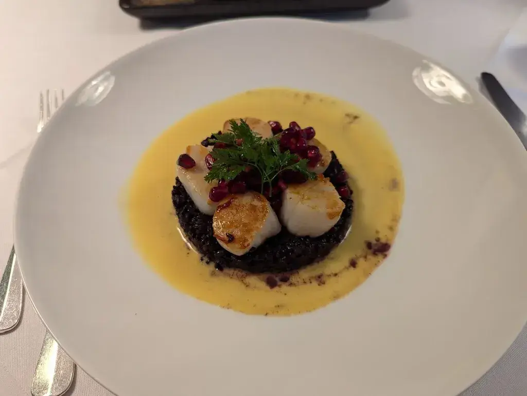 Janos Gyerik_Fischerstube Weesen_Weesen_review