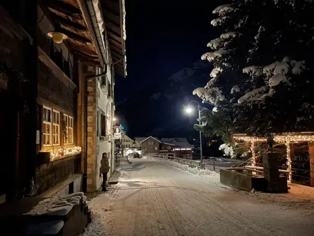 Siegrist Markus_Suworow_Glarus Süd_reseña