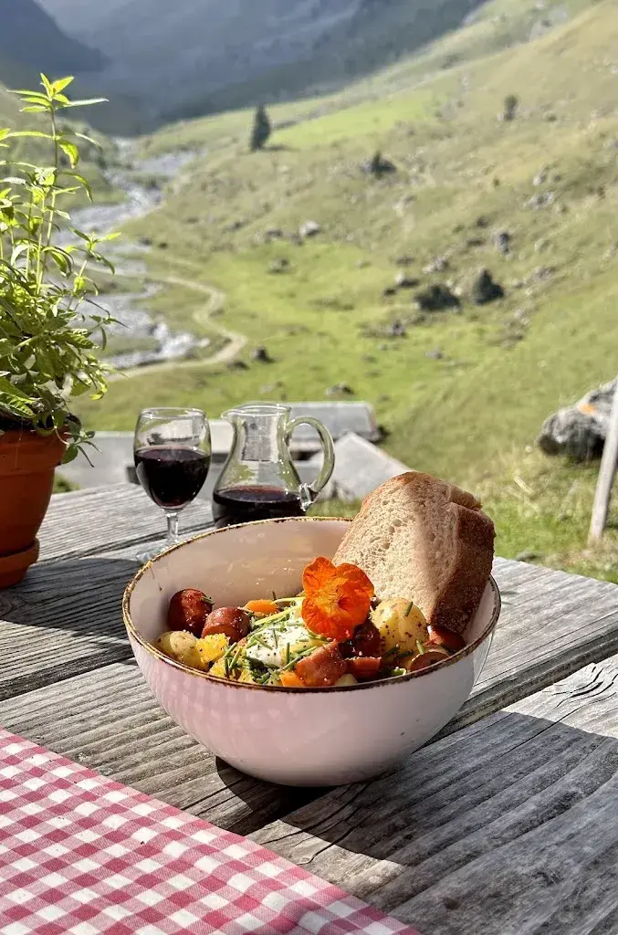 Dennis G_Bächibeizli (ehem. Bächistübli)_Luchsingen_review