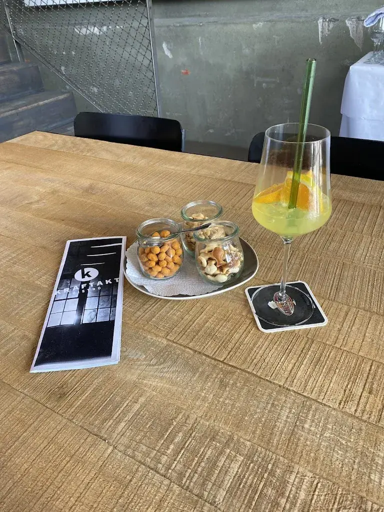 Francesco Caputo_Kraftakt Bistro_Stettlen_avis