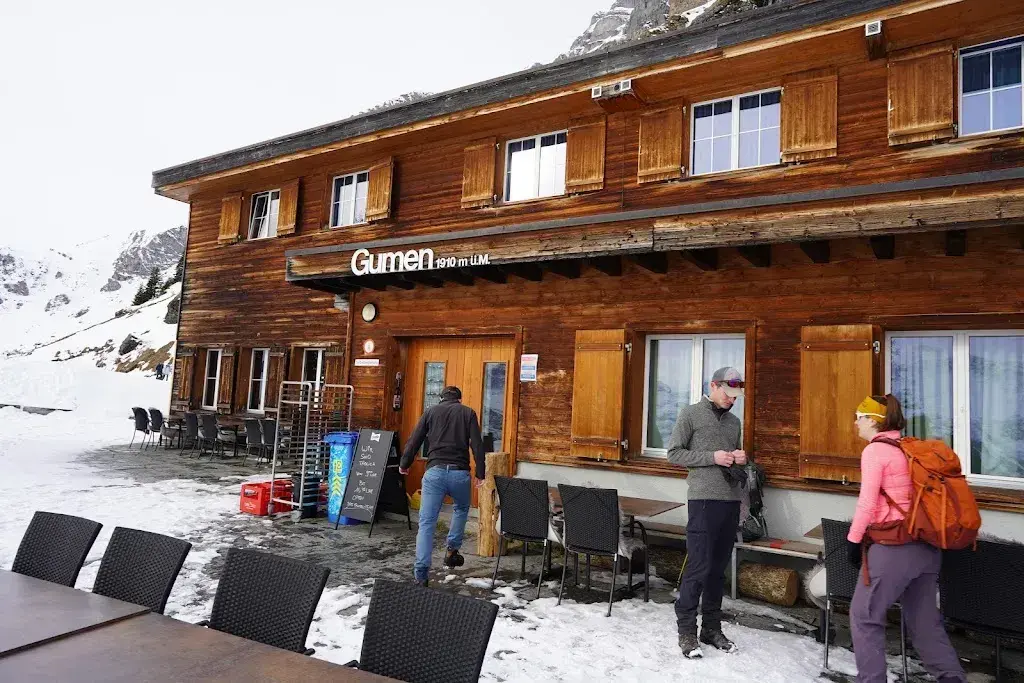 Amanda Weilenmann_Gumen_Braunwald_review