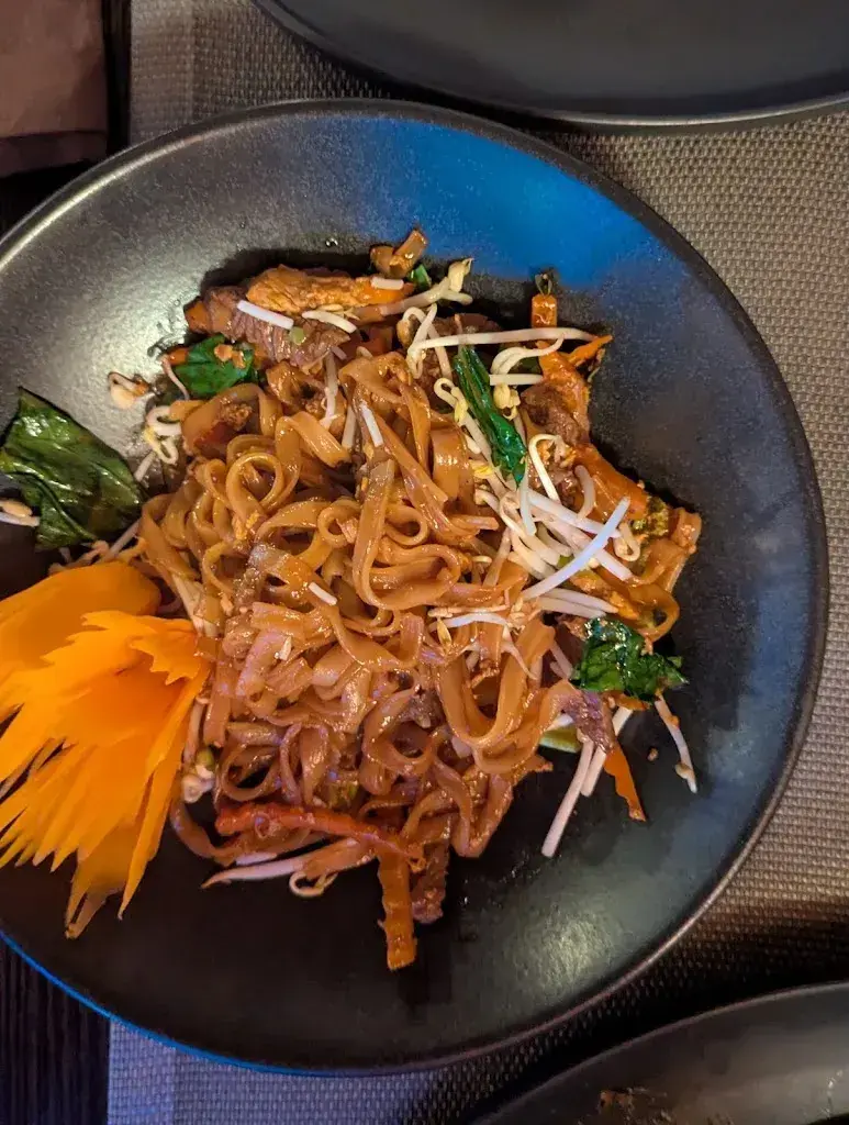 Niv Benshi_Gotthärdli am See - Thailändisches Restaurant & Cocktailbar_Zug_Bewertung