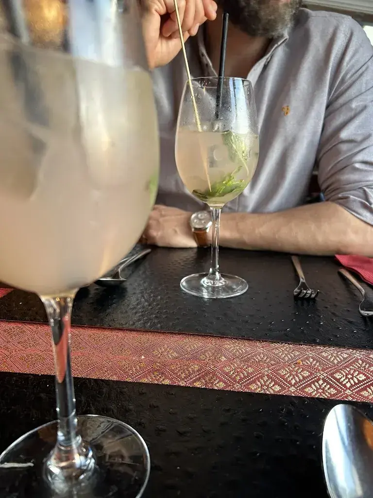 Briana_Gotthärdli am See - Thailändisches Restaurant & Cocktailbar_Zug_Bewertung