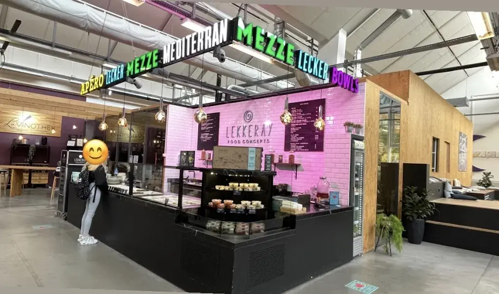 Violet Rosin_LEKKERAY EATERY_Zug_review