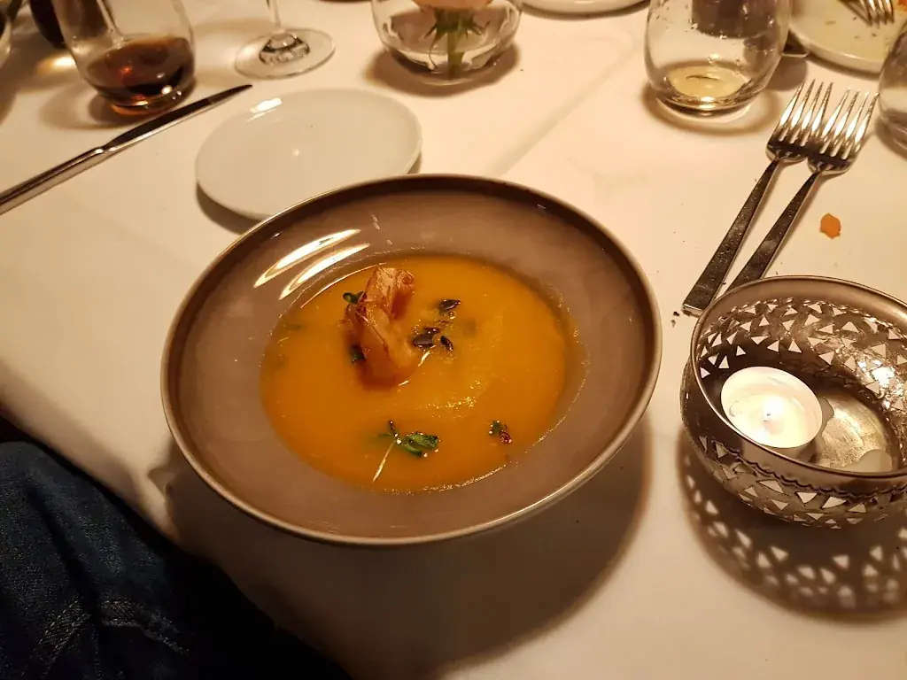 Menu_Restaurant Widder_Zug_image_7