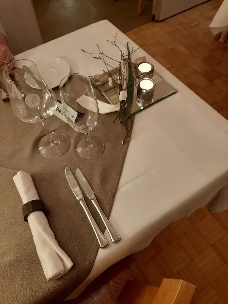 Ulrich R. Steiner_Bären_Oberägeri_review