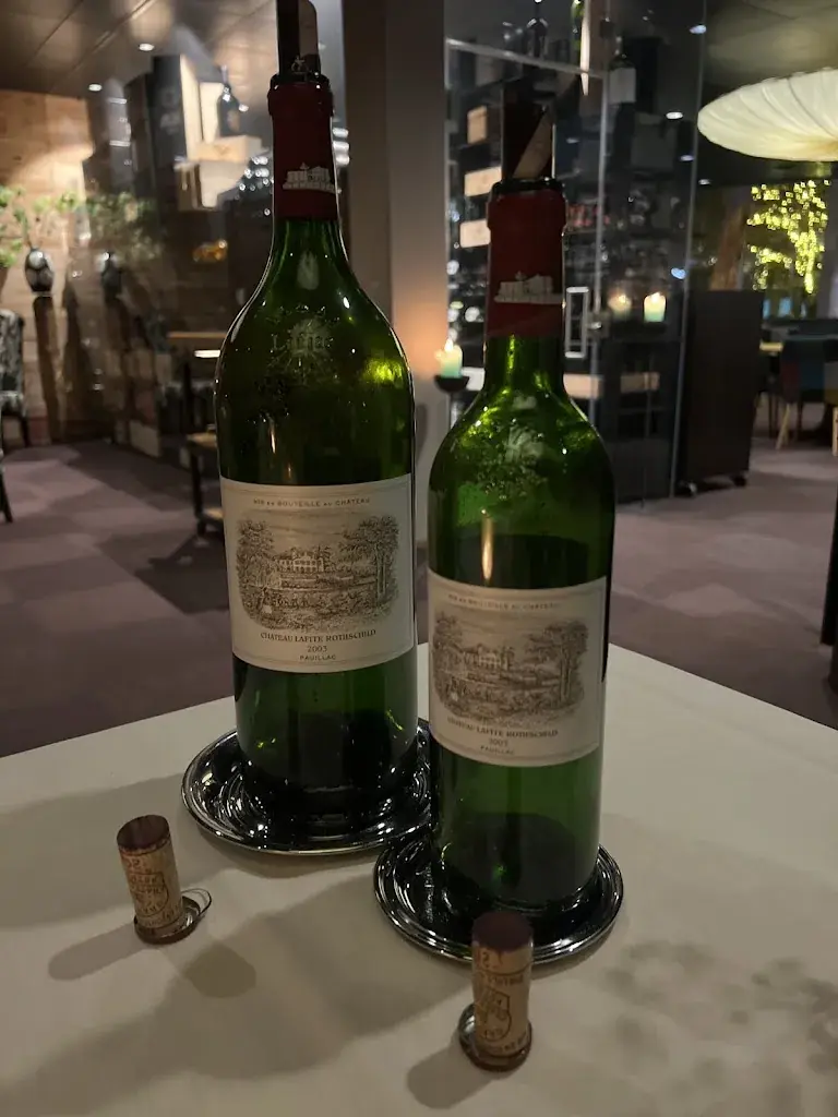 Stephanie_The Towers Wine Dine Cigars_Steinhausen_review
