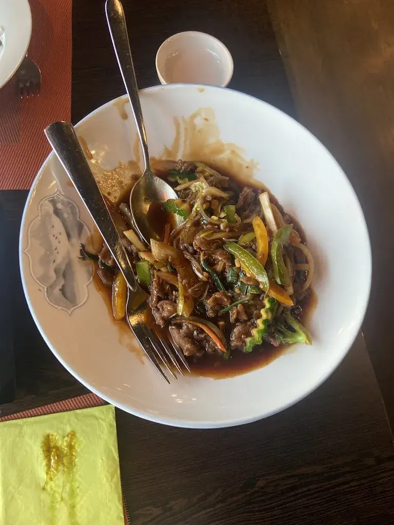 Cinna Moroll_Yummy Asia Restaurant Cham Zug_CH邮政编码: 6330_review