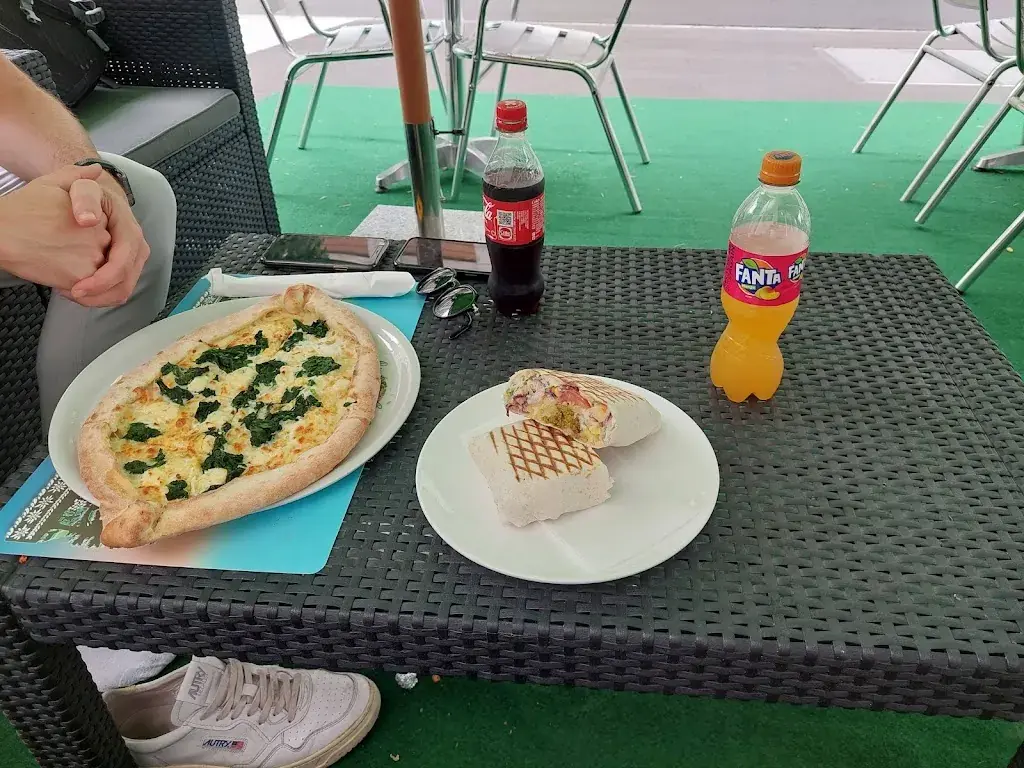 Menu_Food Star_Zug_image_9