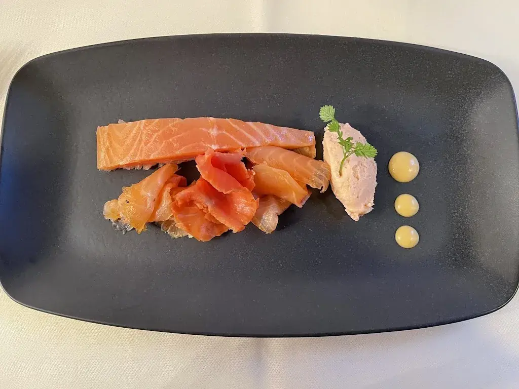 Bernardo Egli_Restaurant & Laxmanufaktur Schäfli_Neuheim_review